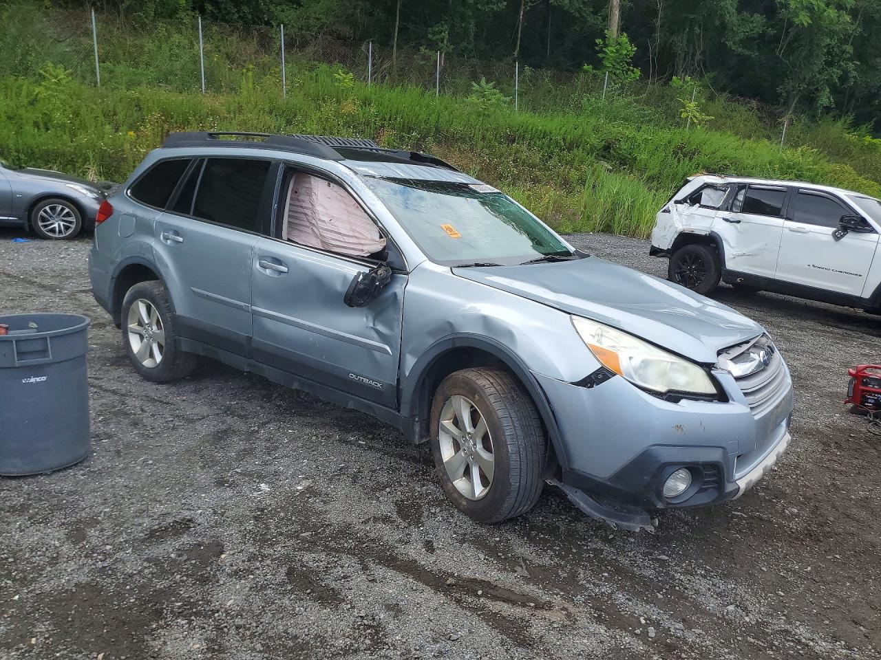 4S4BRCKC2D3308830 · 2013 SUBARU OUTBACK · 4/12