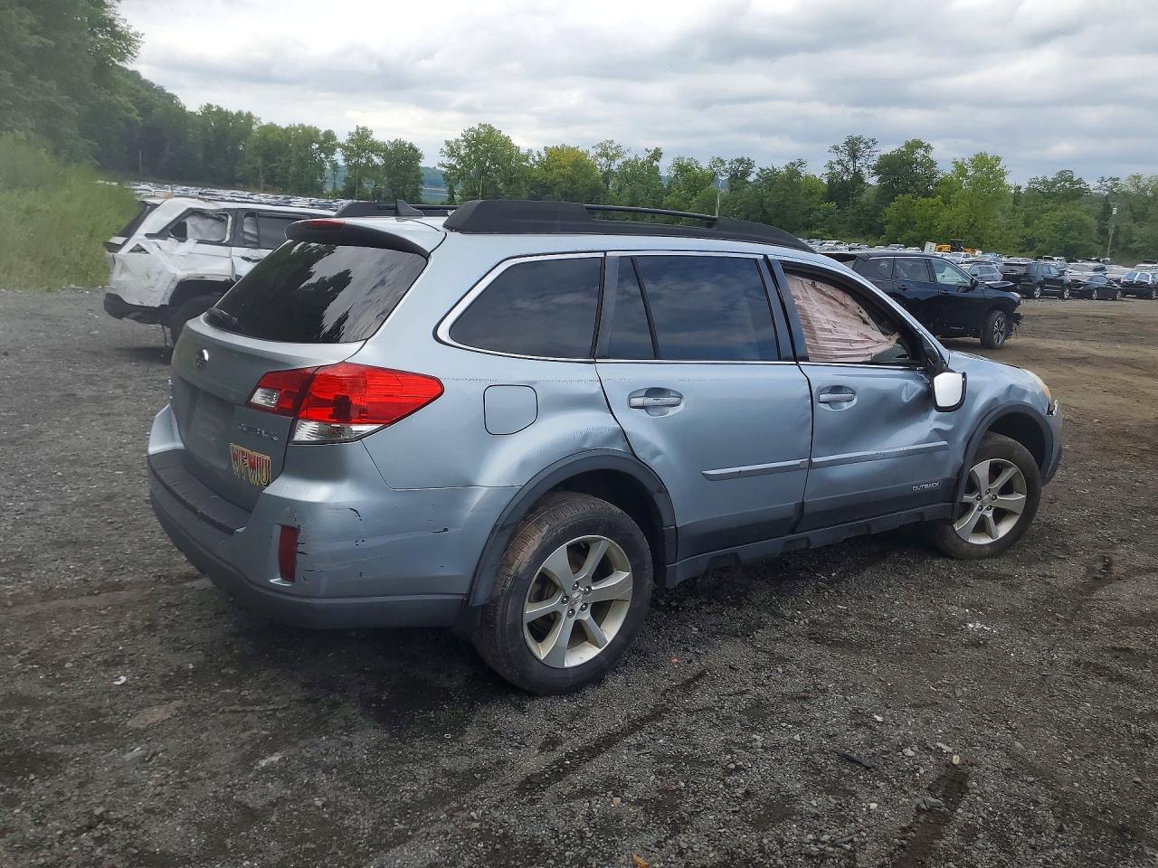 4S4BRCKC2D3308830 · 2013 SUBARU OUTBACK · 3/12