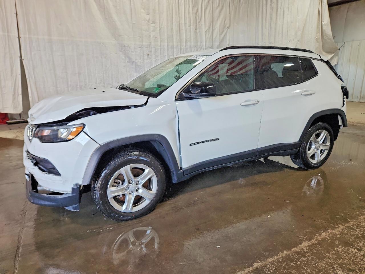 3C4NJDBN3PT561549 · 2023 JEEP COMPASS