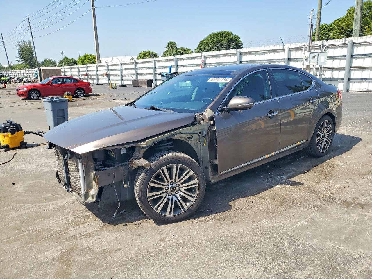 KNALN4D7XE5129934 · 2014 KIA CADENZA