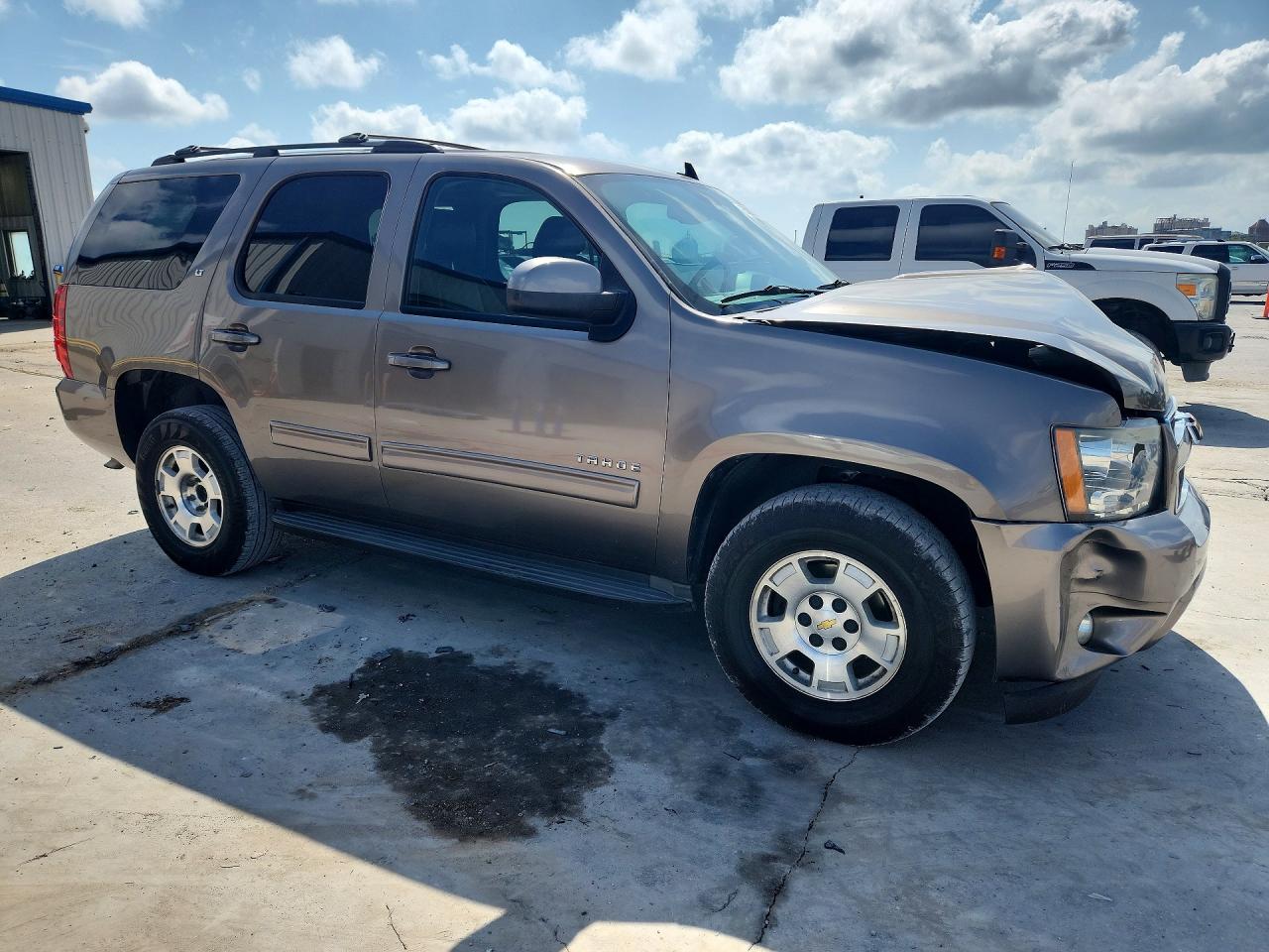 1GNSCBE0XDR350894 · 2013 CHEVROLET TAHOE · 4/13