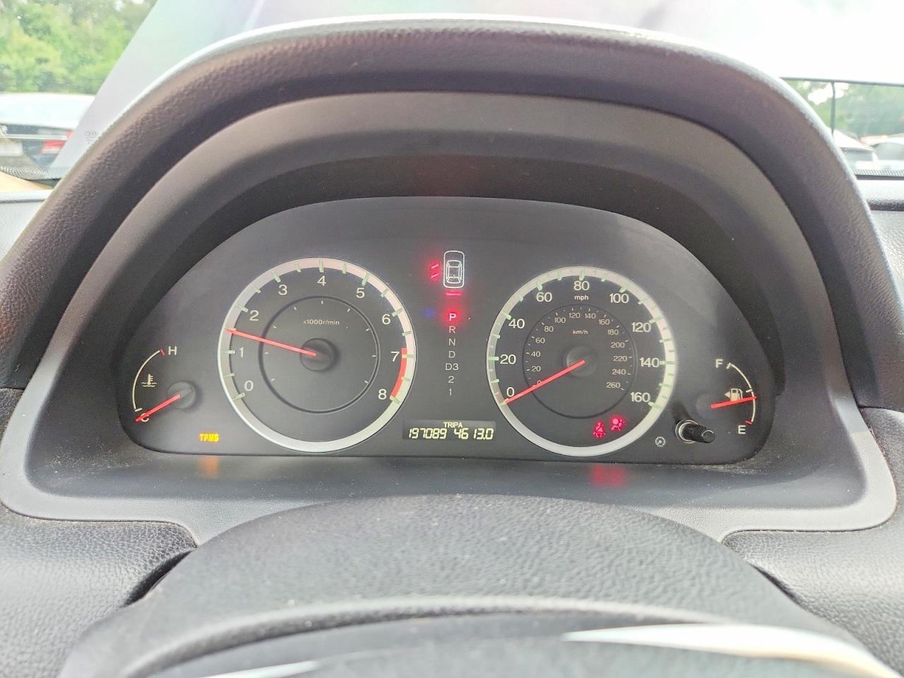 1HGCP2F61BA108545 · 2011 HONDA ACCORD · 9/12