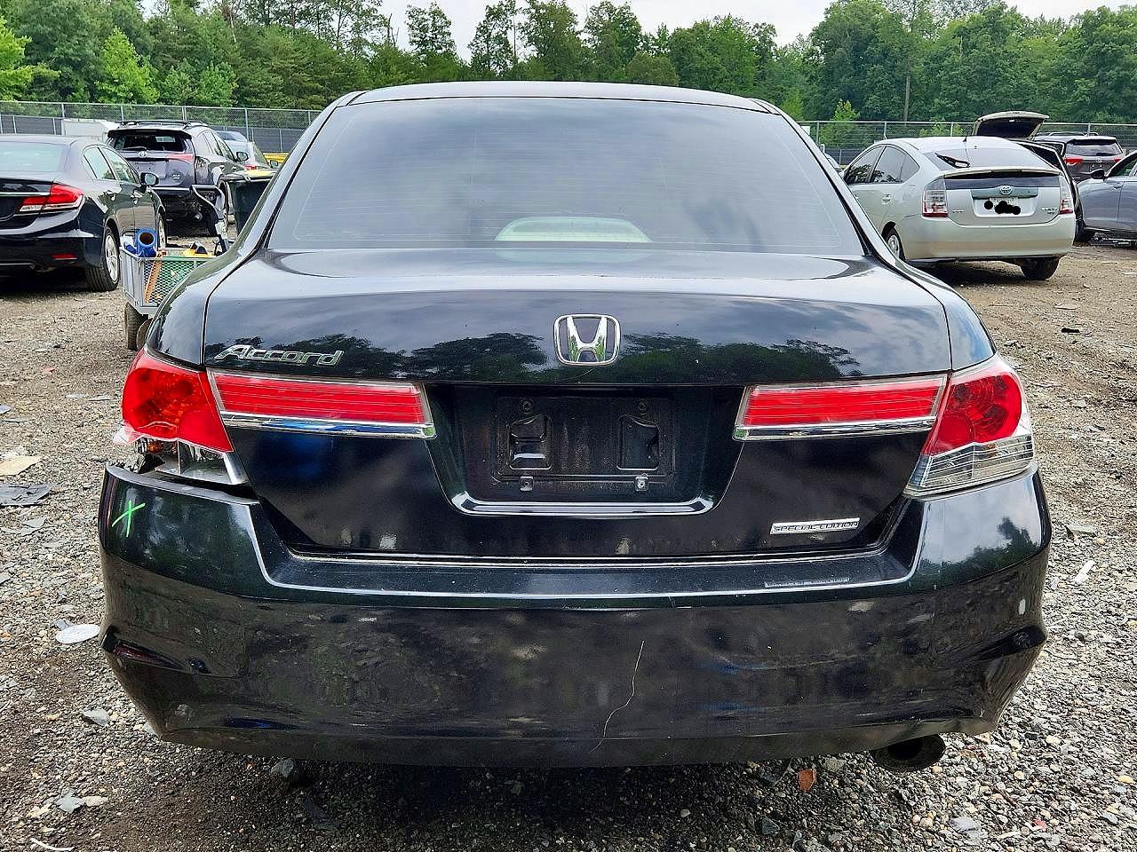 1HGCP2F61BA108545 · 2011 HONDA ACCORD · 6/12