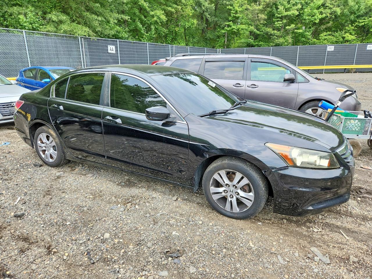 1HGCP2F61BA108545 · 2011 HONDA ACCORD · 4/12