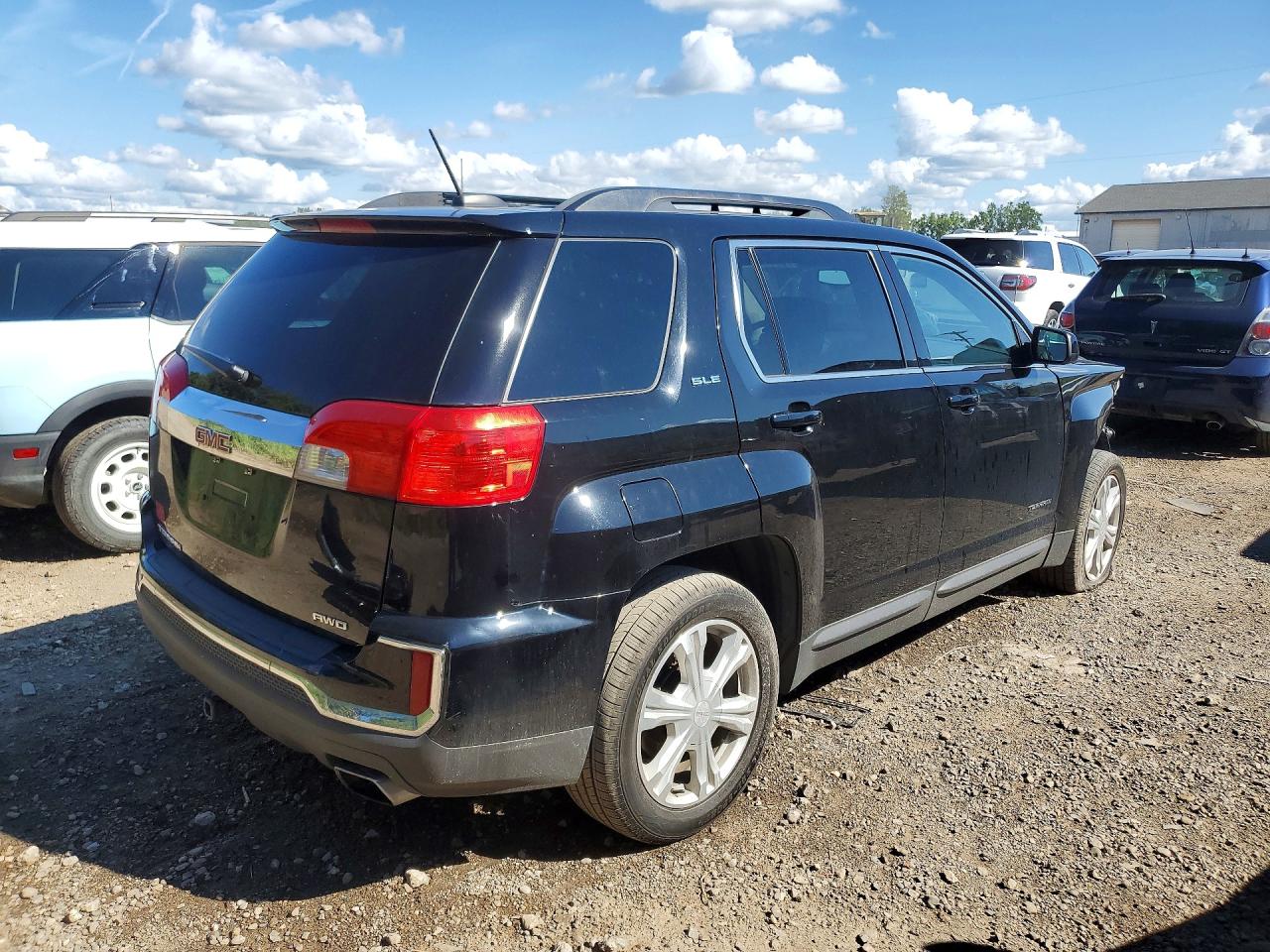 2GKFLTE30H6330069 · 2017 GMC TERRAIN · 3/14