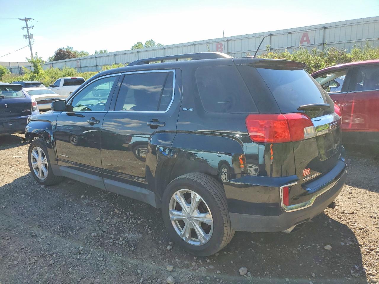 2GKFLTE30H6330069 · 2017 GMC TERRAIN · 2/14