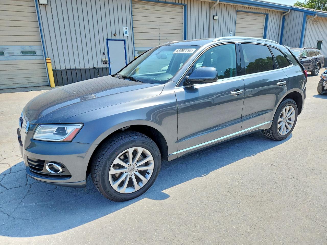 WA1C2AFP6GA031110 · 2016 AUDI Q5