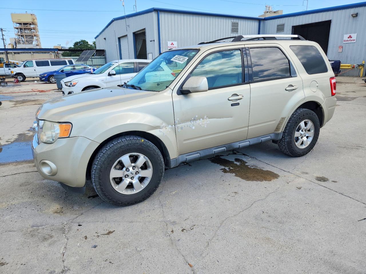 1FMCU0EG0BKB19306 · 2011 FORD ESCAPE