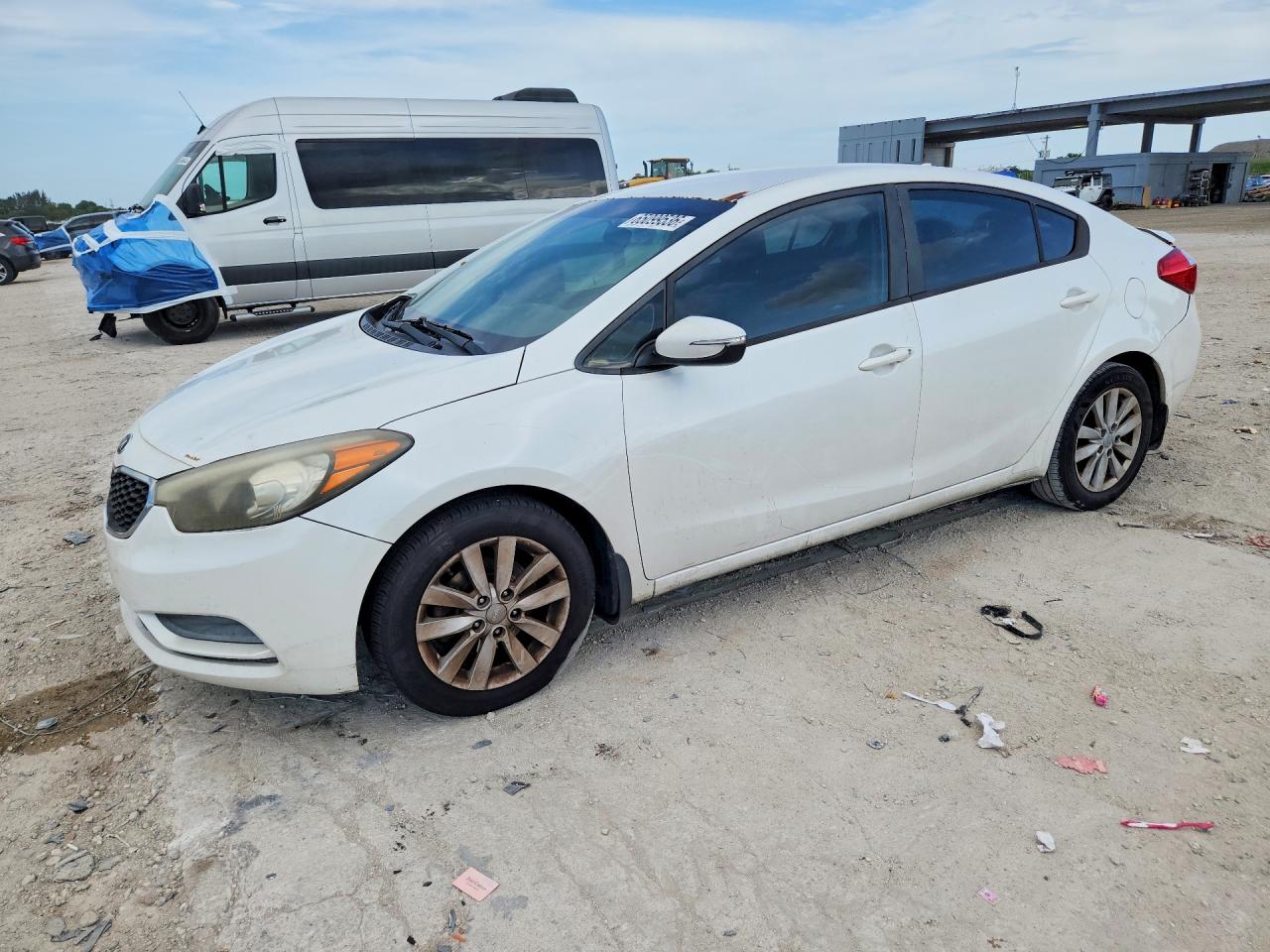 KNAFX4A68E5235270 · 2014 KIA FORTE
