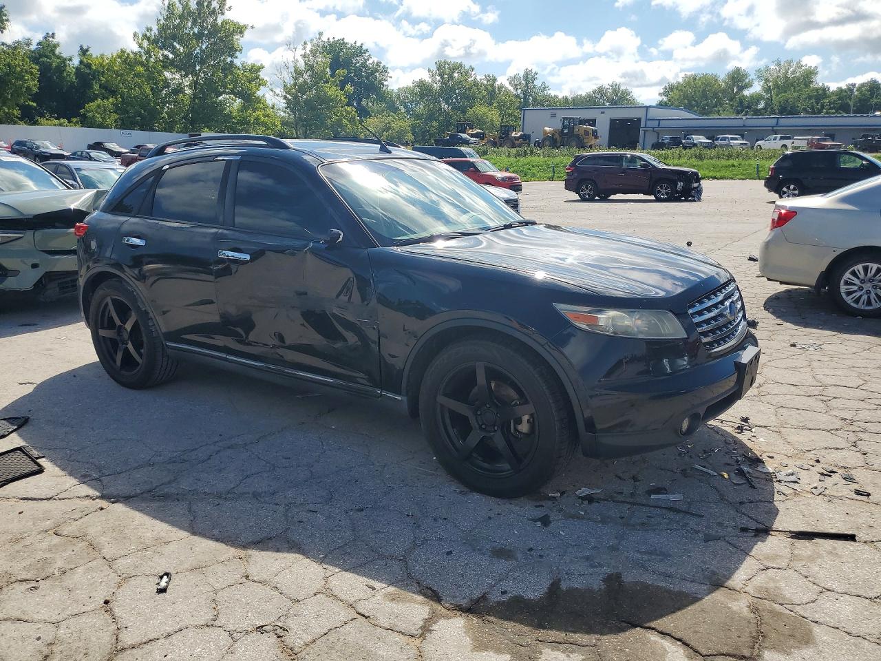 JNRAS08W64X218030 · 2004 INFINITI FX35 · 4/12