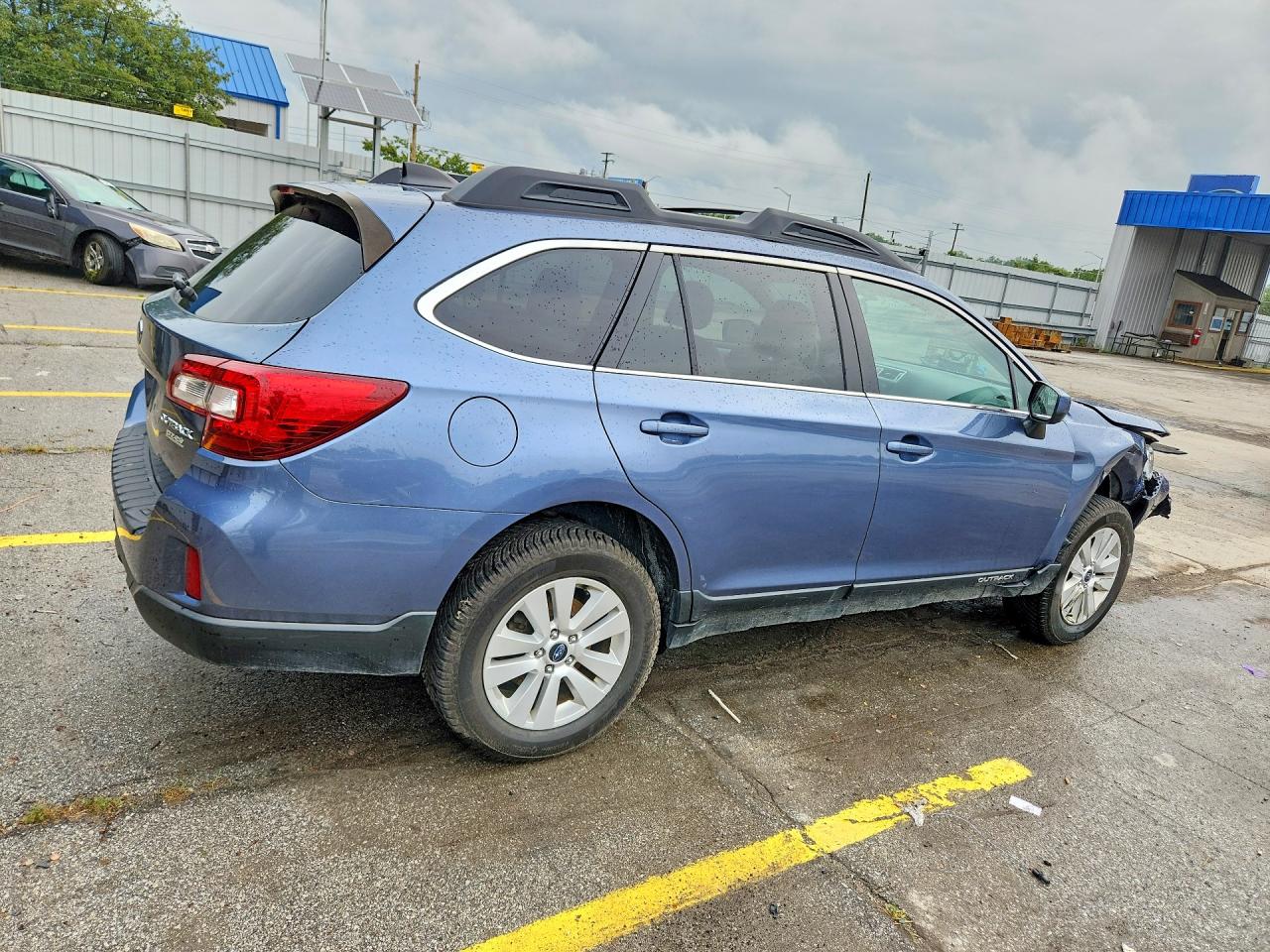 4S4BSACC8H3256780 · 2017 SUBARU OUTBACK · 3/12