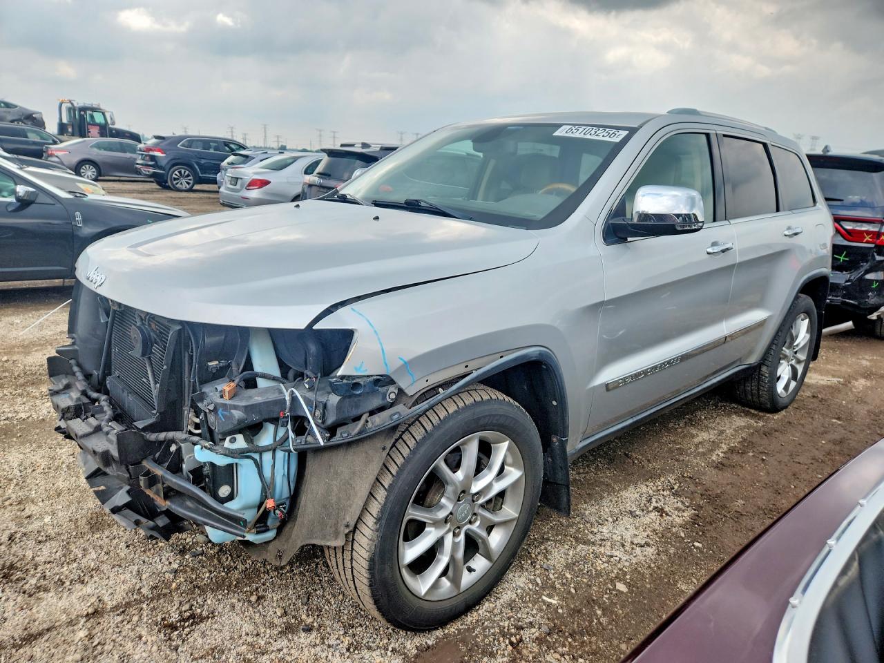 1J4RR6GT6BC607614 · 2011 JEEP GRAND CHEROKEE