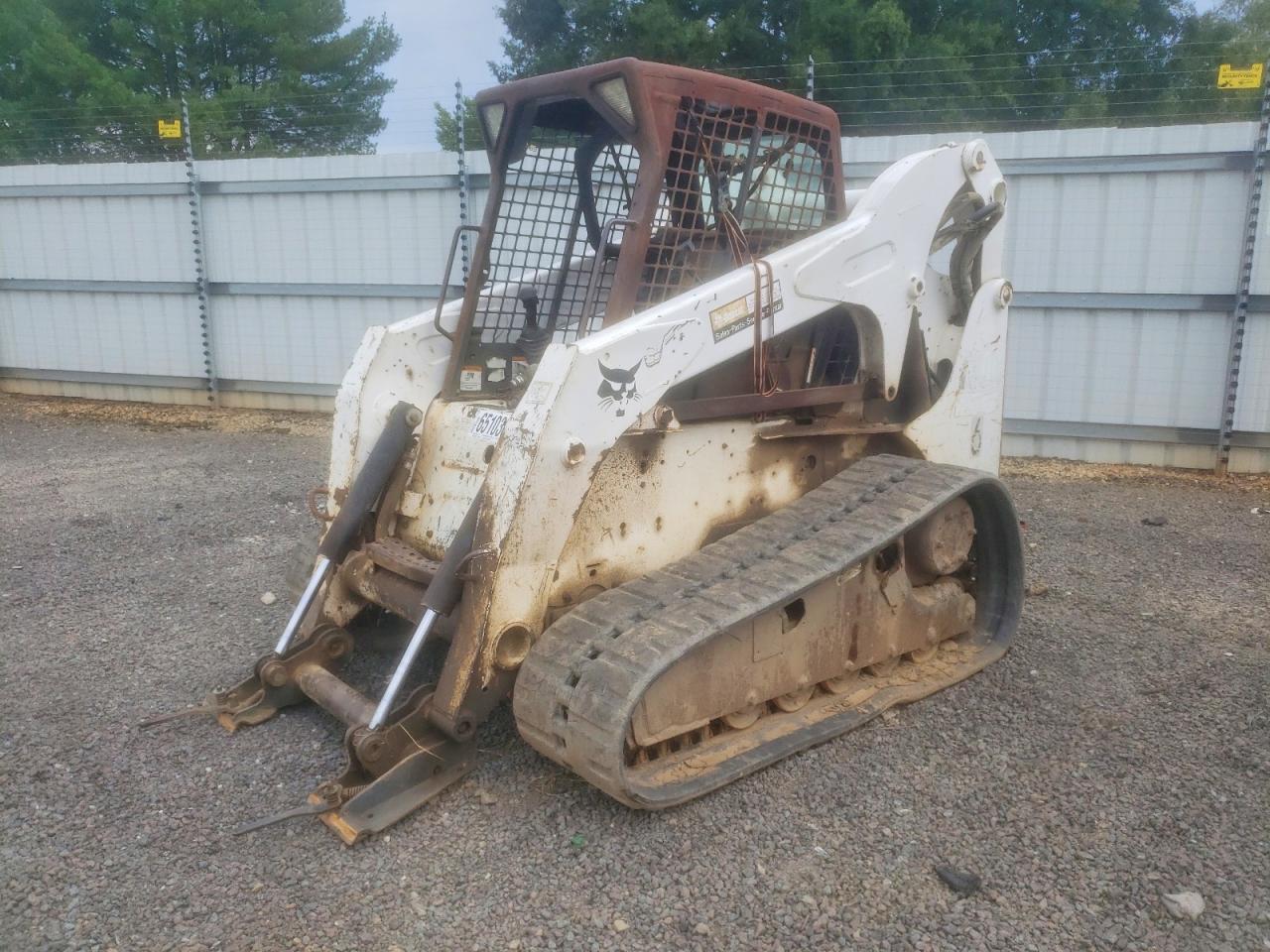 532015293 · 2007 BOBCAT T300 · 2/10