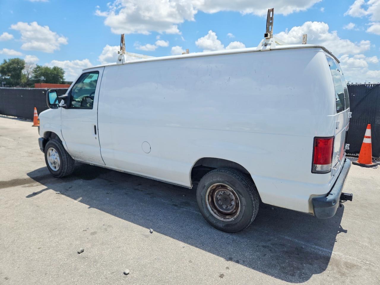1FTNE1EW9DDB25104 · 2013 FORD ECONOLINE · 2/13