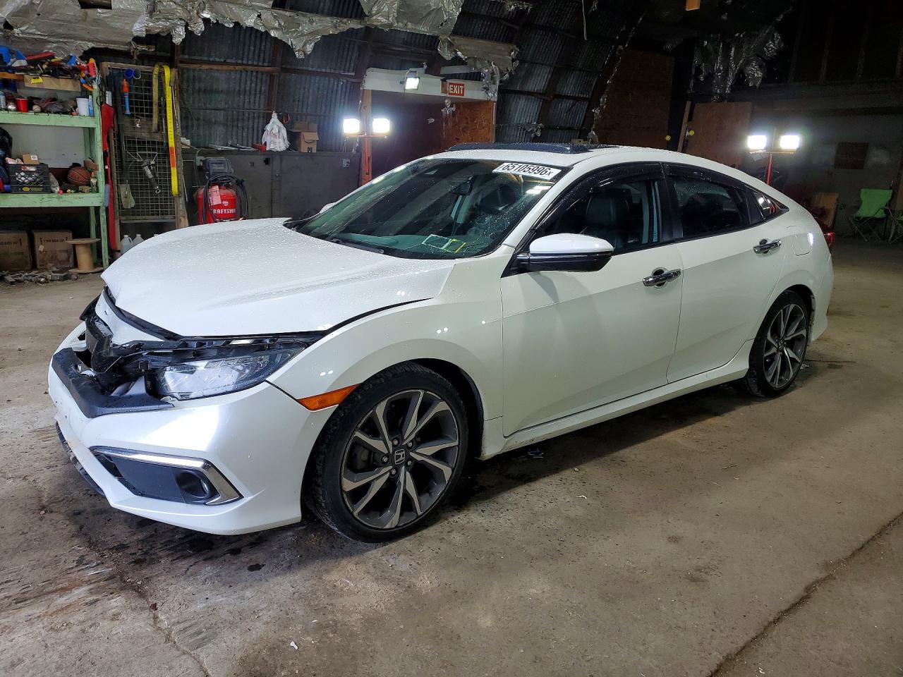 19XFC1F9XKE200083 · 2019 HONDA CIVIC