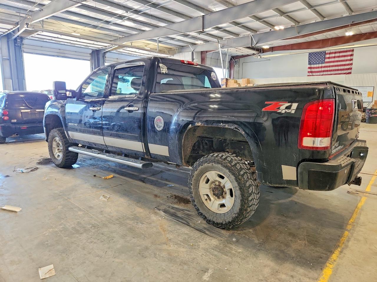1GT4K0BG5AF136628 · 2010 GMC SIERRA · 2/12