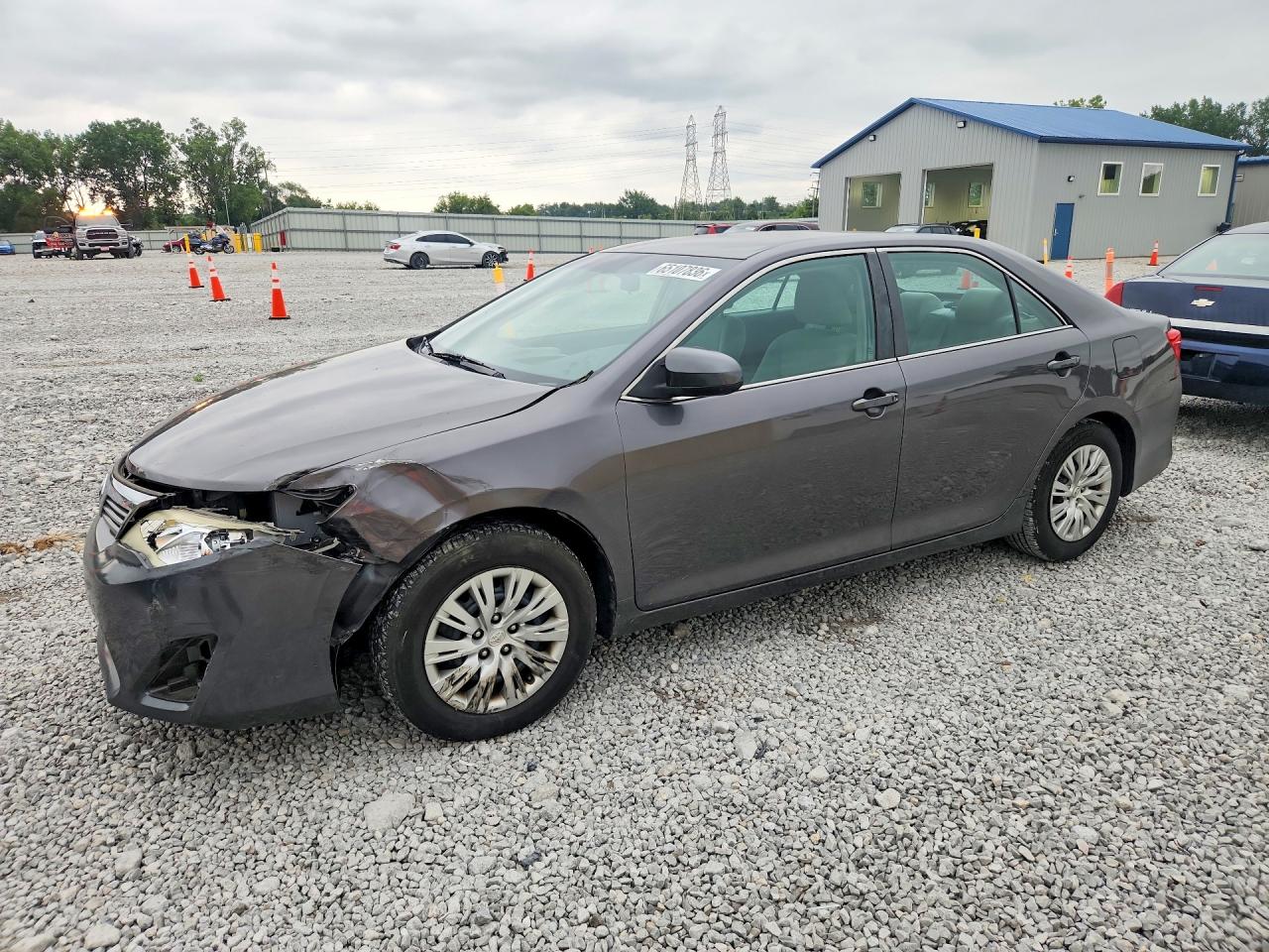4T1BF1FK8EU862822 · 2014 TOYOTA CAMRY