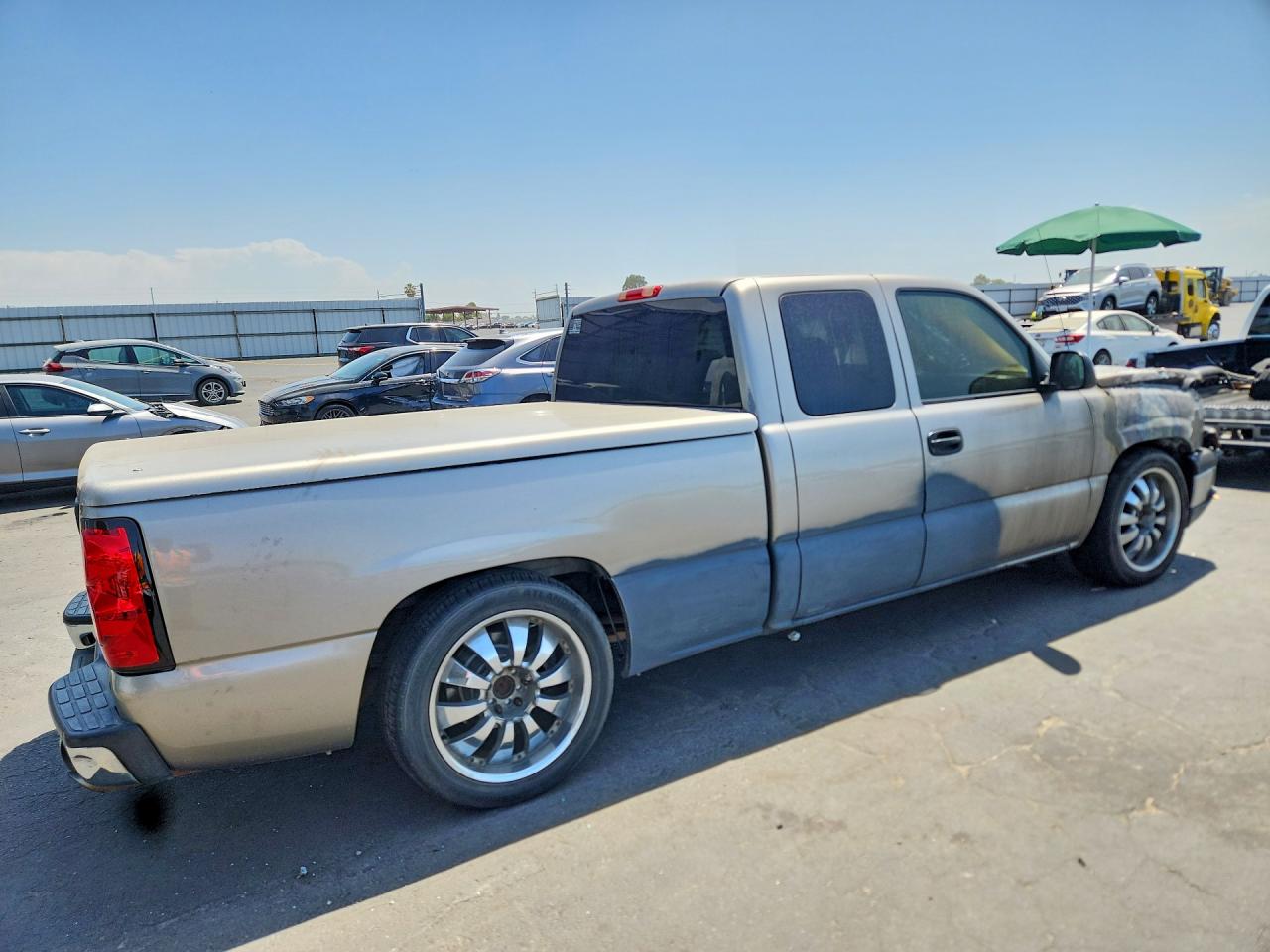2GCEC19V431114710 · 2003 CHEVROLET SILVERADO · 3/12