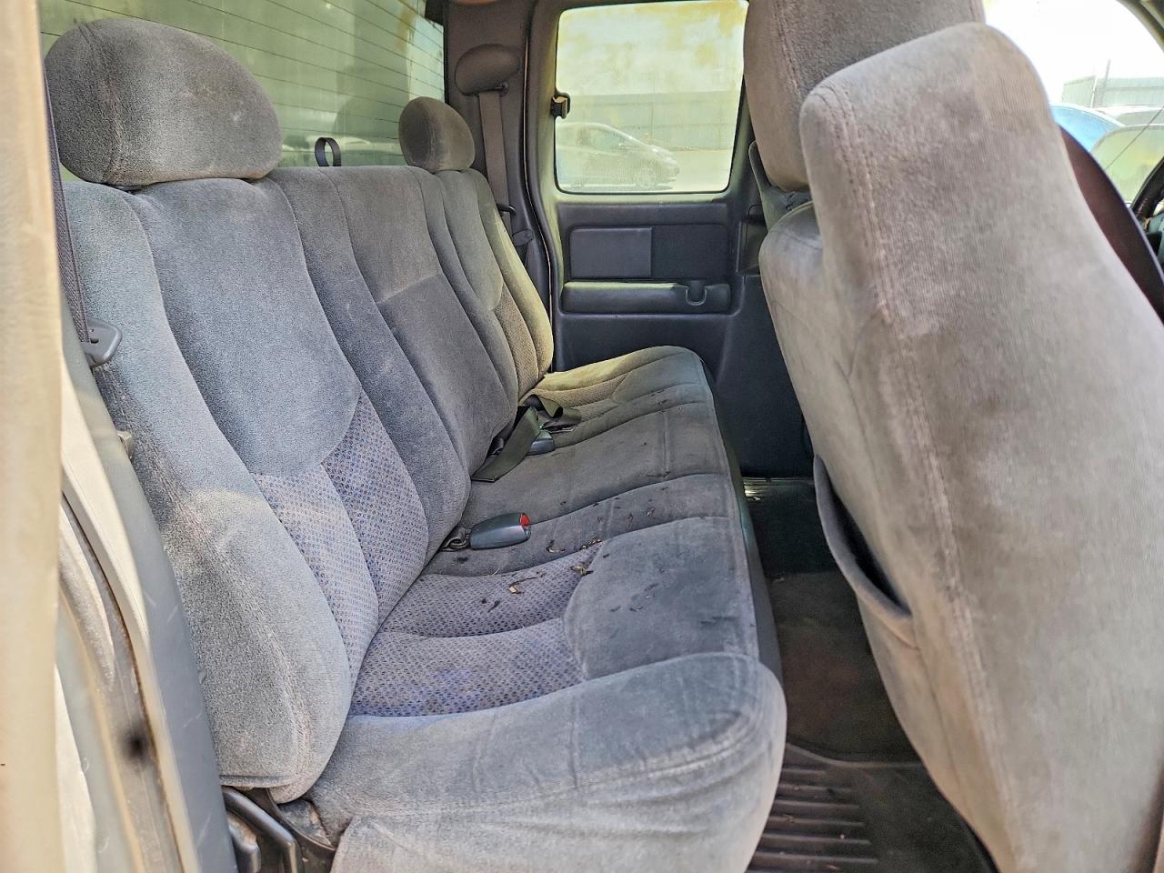 2GCEC19V431114710 · 2003 CHEVROLET SILVERADO · 10/12