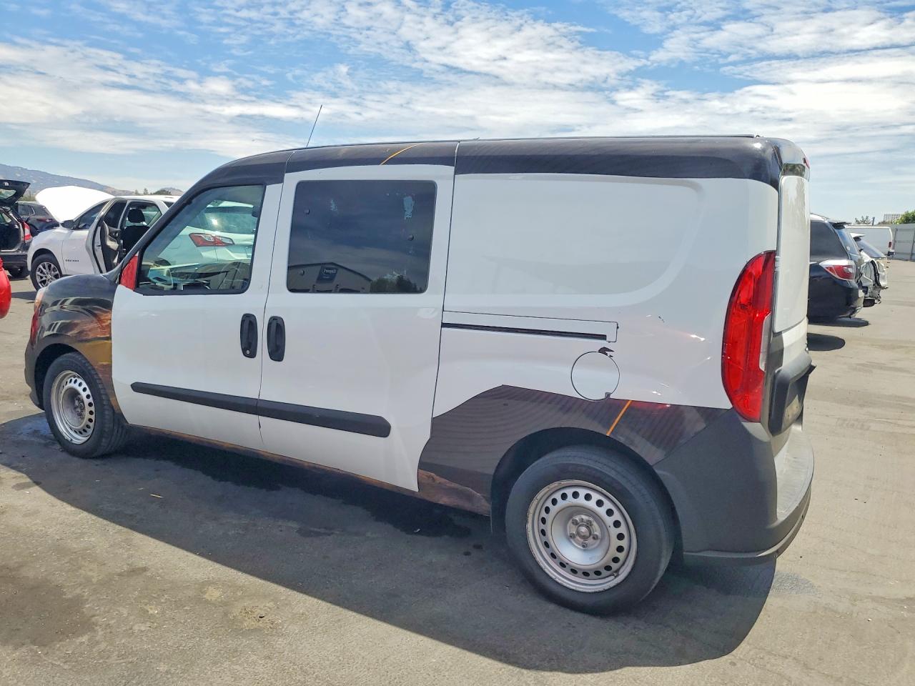 ZFBERFAB2J6K67835 · 2018 RAM PROMASTER CITY · 2/13