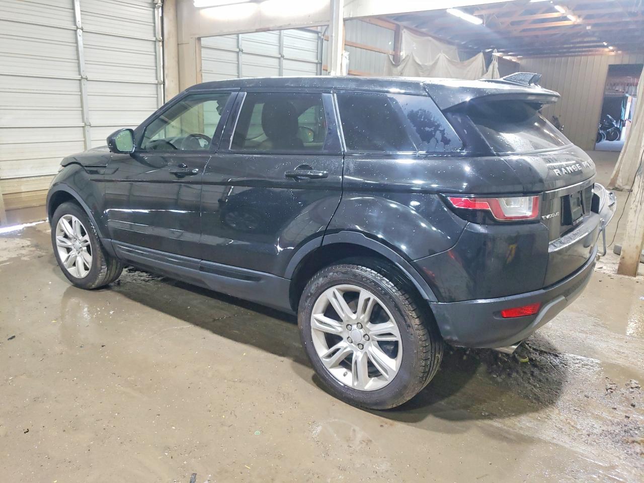 SALVP2RX0JH288515 · 2018 LAND ROVER RANGE ROVER EVOQUE · 2/14