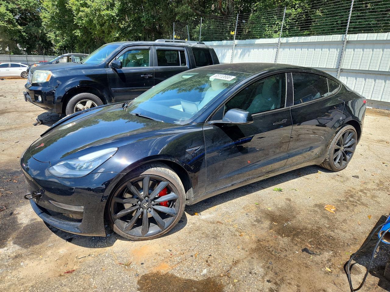 5YJ3E1EB2JF171074 · 2018 TESLA MODEL 3