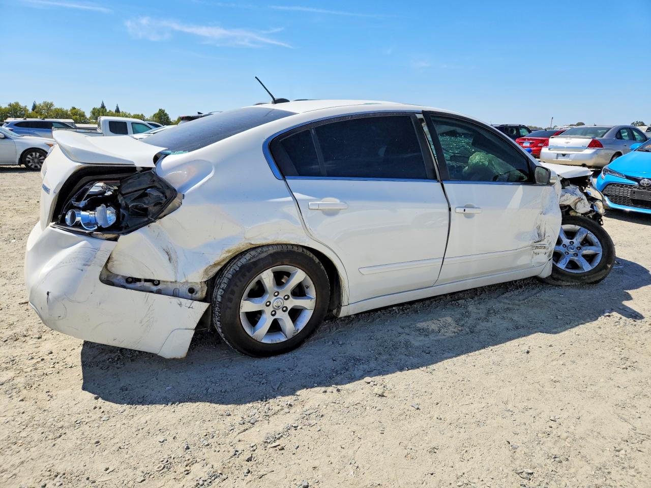 1N4CL21E78C117827 · 2008 NISSAN ALTIMA HYBRID · 3/13