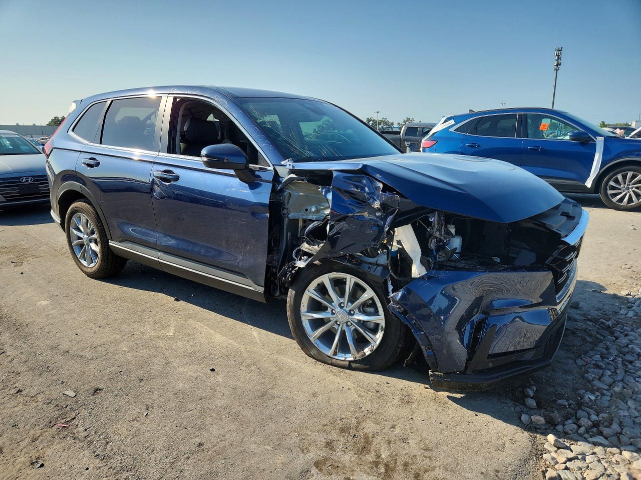 2HKRS4H78SH468008 · 2025 HONDA CR-V · 4/14