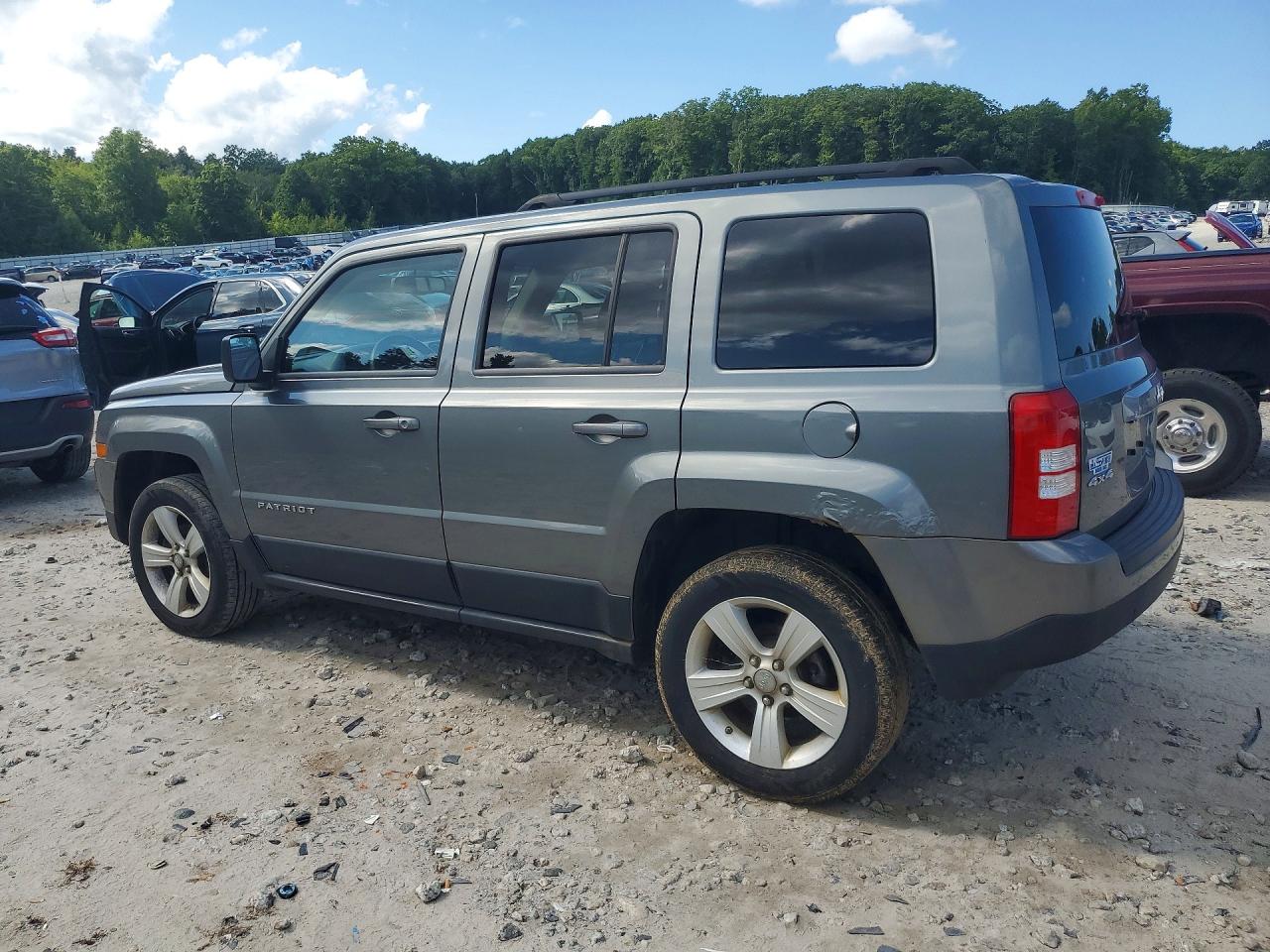 1C4NJRFB9CD604773 · 2012 JEEP PATRIOT · 2/13