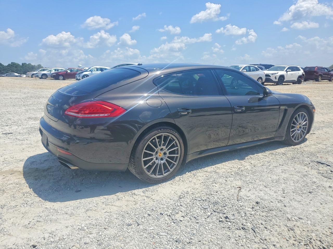 WP0AA2A75GL004059 · 2016 PORSCHE PANAMERA · 3/12