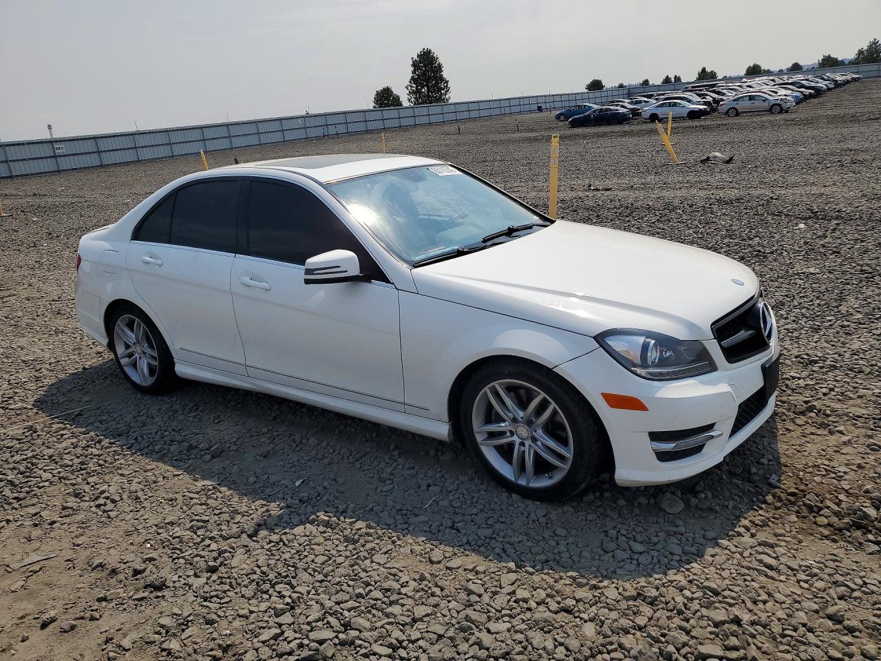 WDDGF8AB9DR255829 · 2013 MERCEDES-BENZ C · 4/12