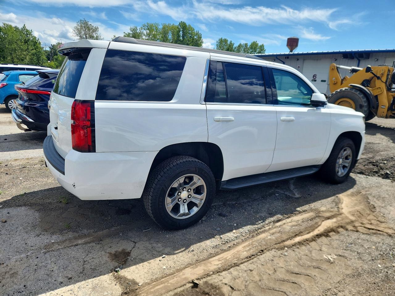 1GNSKAKC2LR308519 · 2020 CHEVROLET TAHOE · 3/13