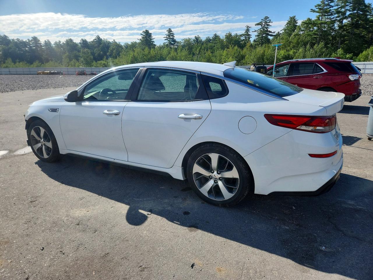 5XXGT4L3XLG404798 · 2020 KIA OPTIMA · 2/13