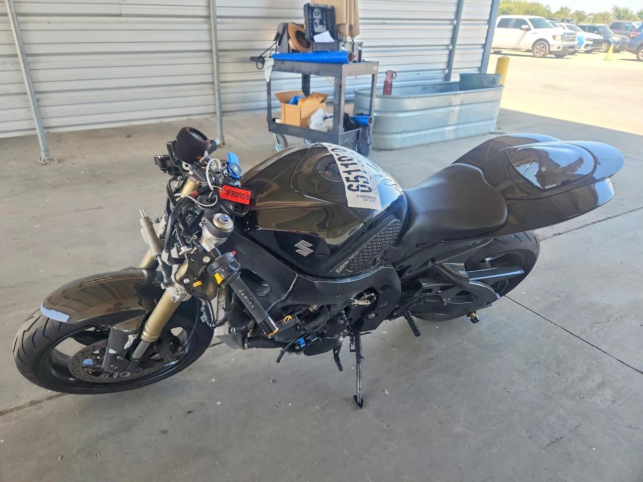 JS1GN7DA062104877 · 2006 SUZUKI GSX-R600 · 3/9