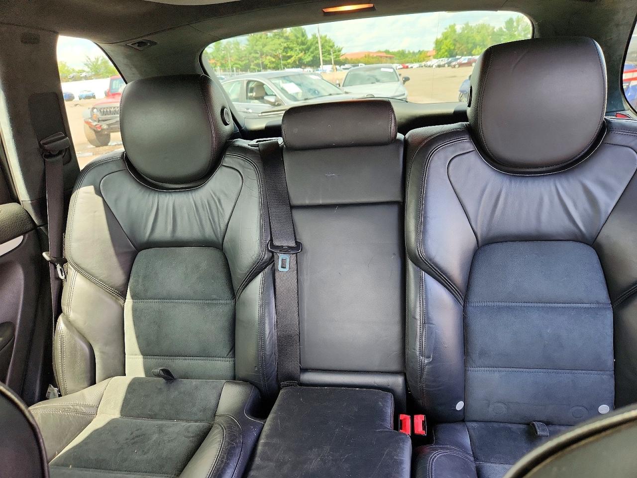 WP1AD29P09LA62559 · 2009 PORSCHE CAYENNE · 10/13
