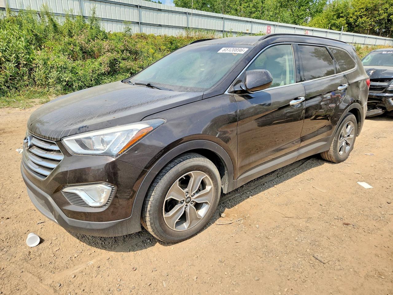 KM8SMDHF9GU159742 · 2016 HYUNDAI SANTA FE