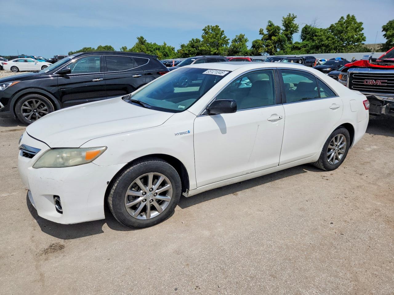 2011 TOYOTA CAMRY