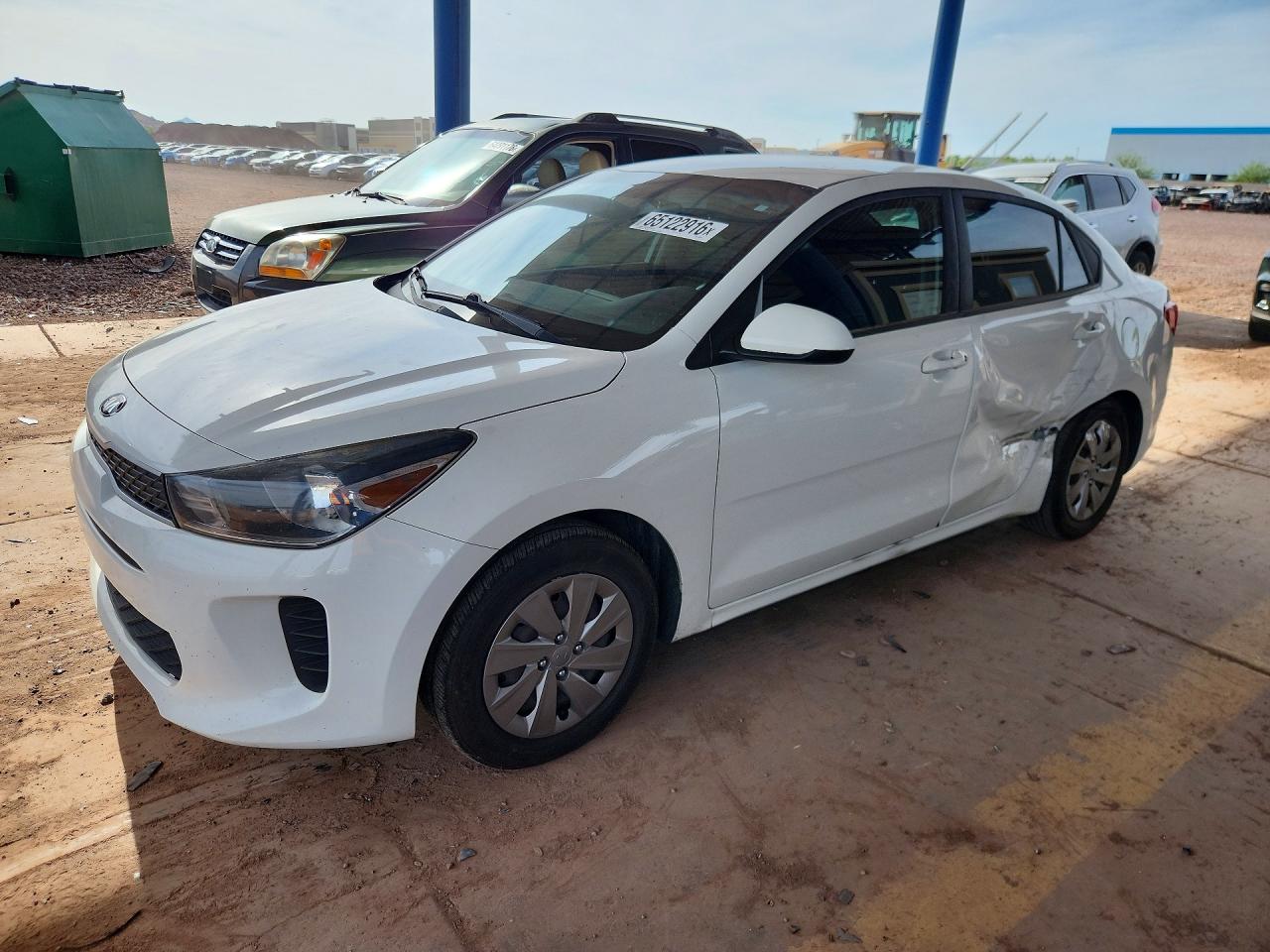 3KPA24AB8KE182899 · 2019 KIA RIO