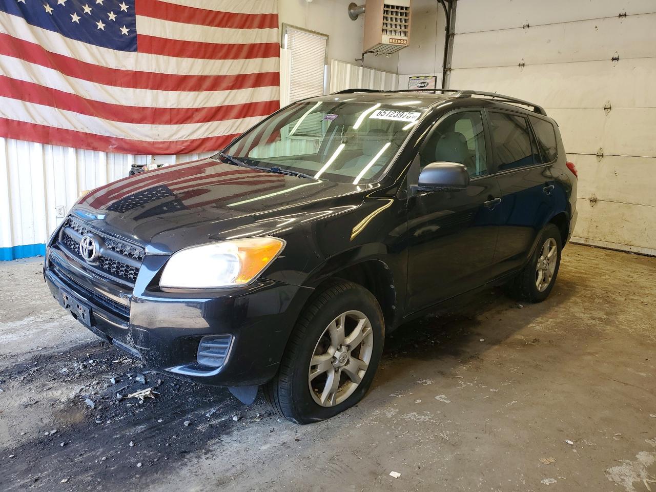 2T3BF4DV7BW099189 · 2011 TOYOTA RAV4