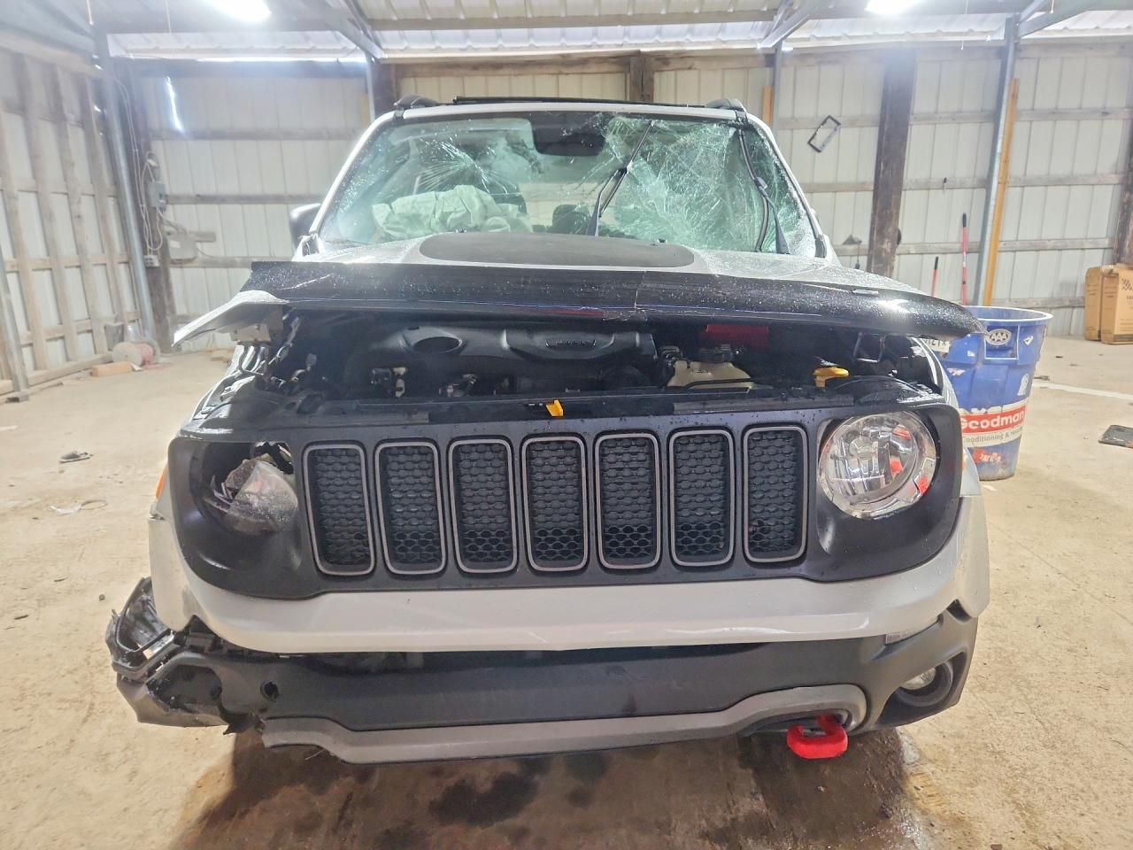 ZACNJBC17KPK00239 · 2019 JEEP RENEGADE · 5/14