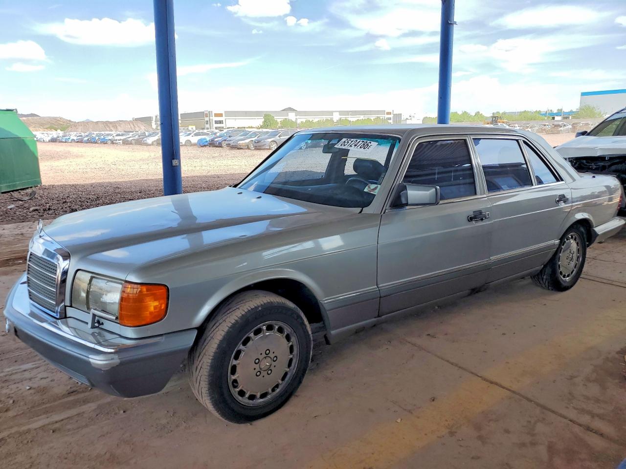 WDBCA39DXJA373087 · 1988 MERCEDES-BENZ 560
