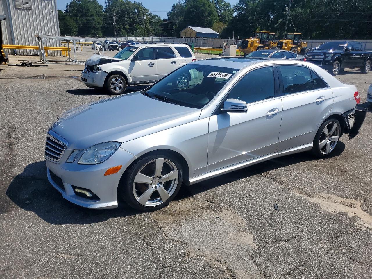 WDDHF5GBXBA387763 · 2011 MERCEDES-BENZ E