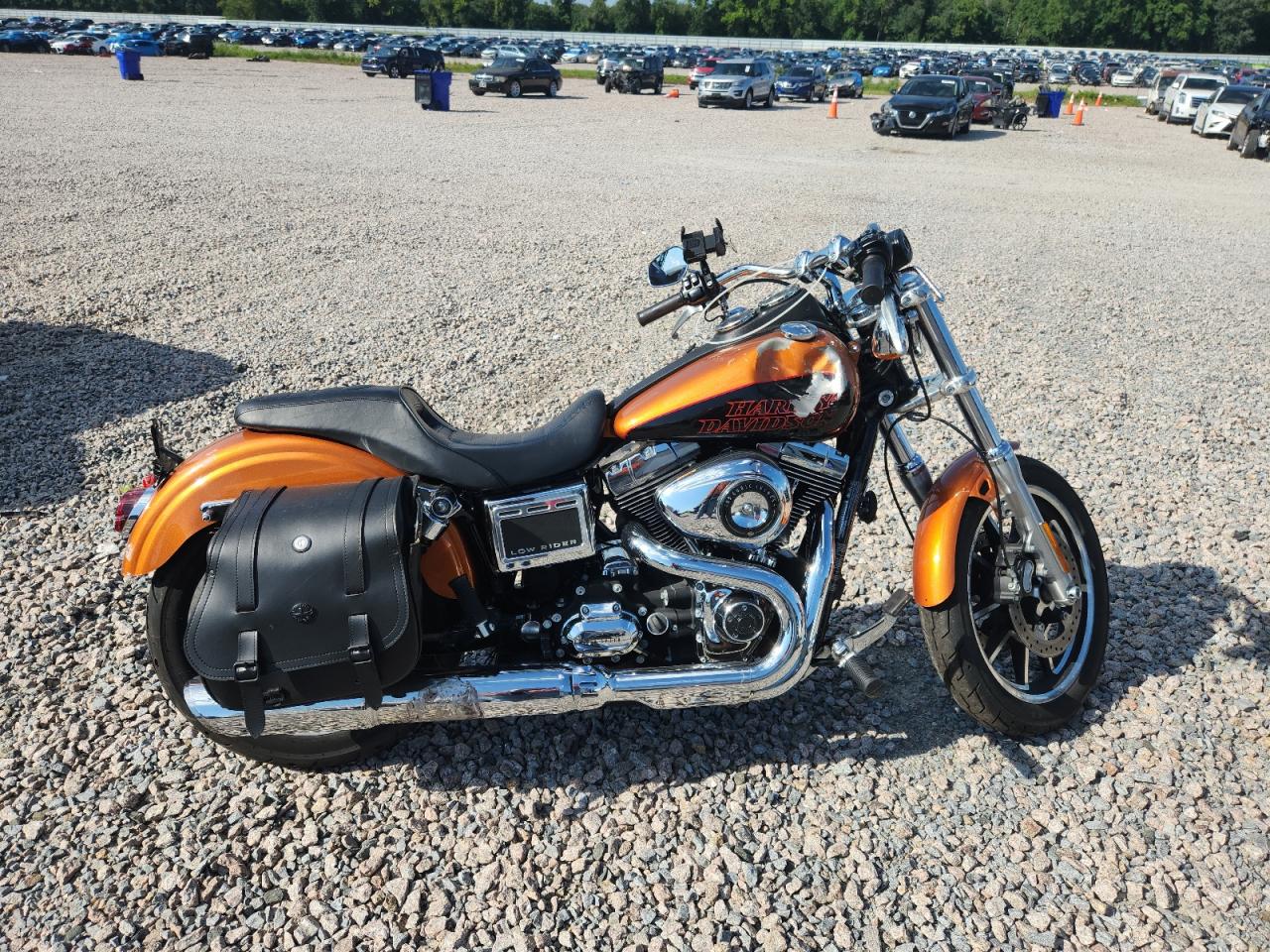 1HD1GNM2XEC327633 · 2014 HARLEY-DAVIDSON FXDL