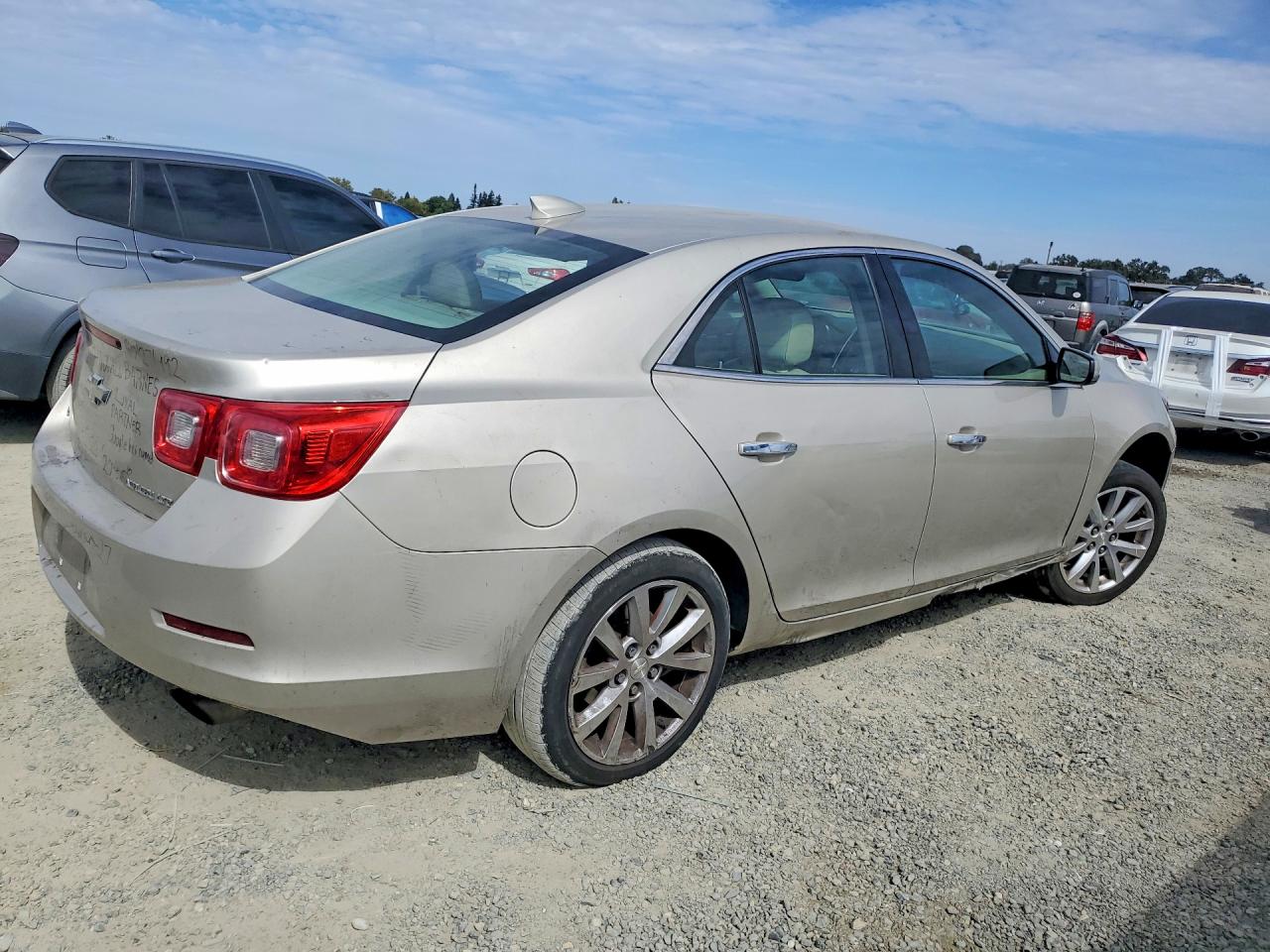 1G11E5SA7GF136215 · 2016 CHEVROLET MALIBU LIMITED · 3/12