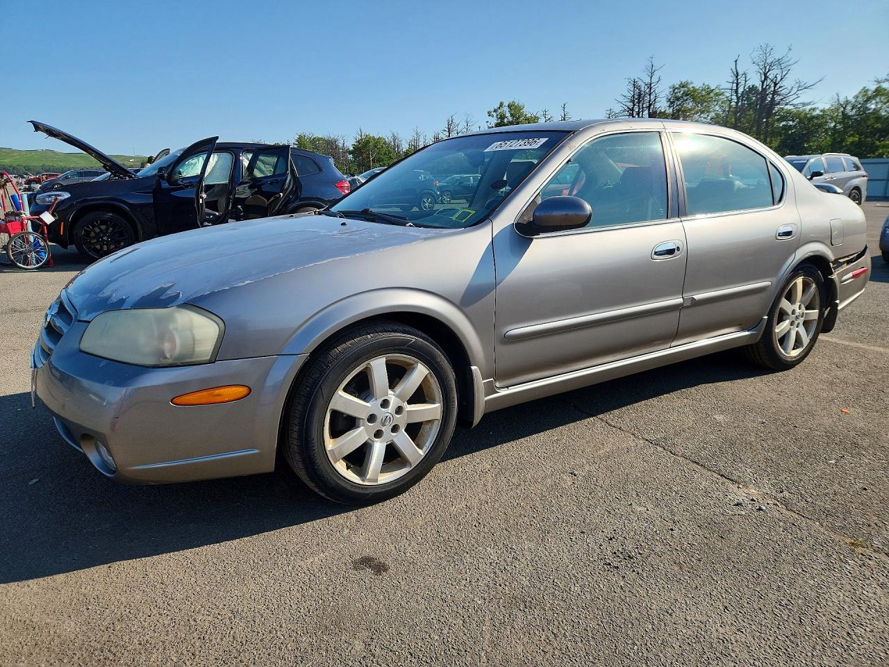 2002 NISSAN MAXIMA