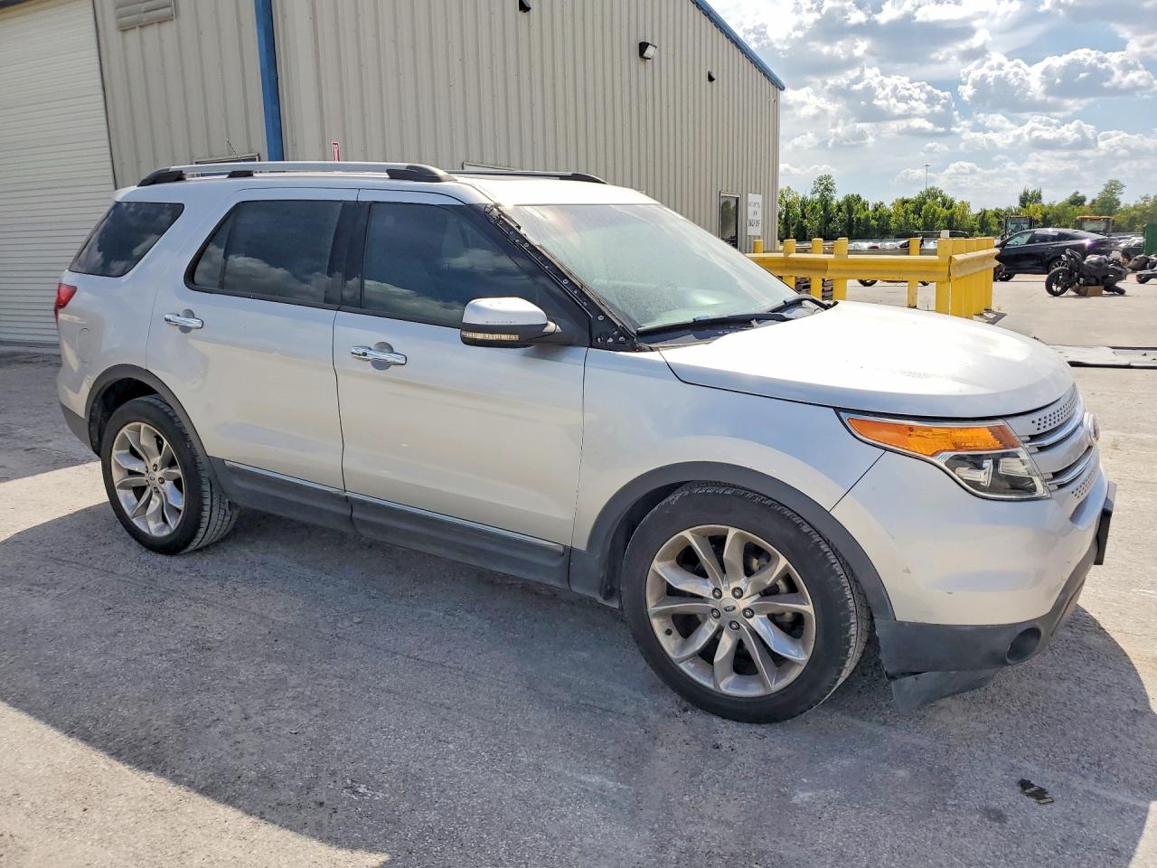 1FM5K7F88DGA30233 · 2013 FORD EXPLORER · 4/13