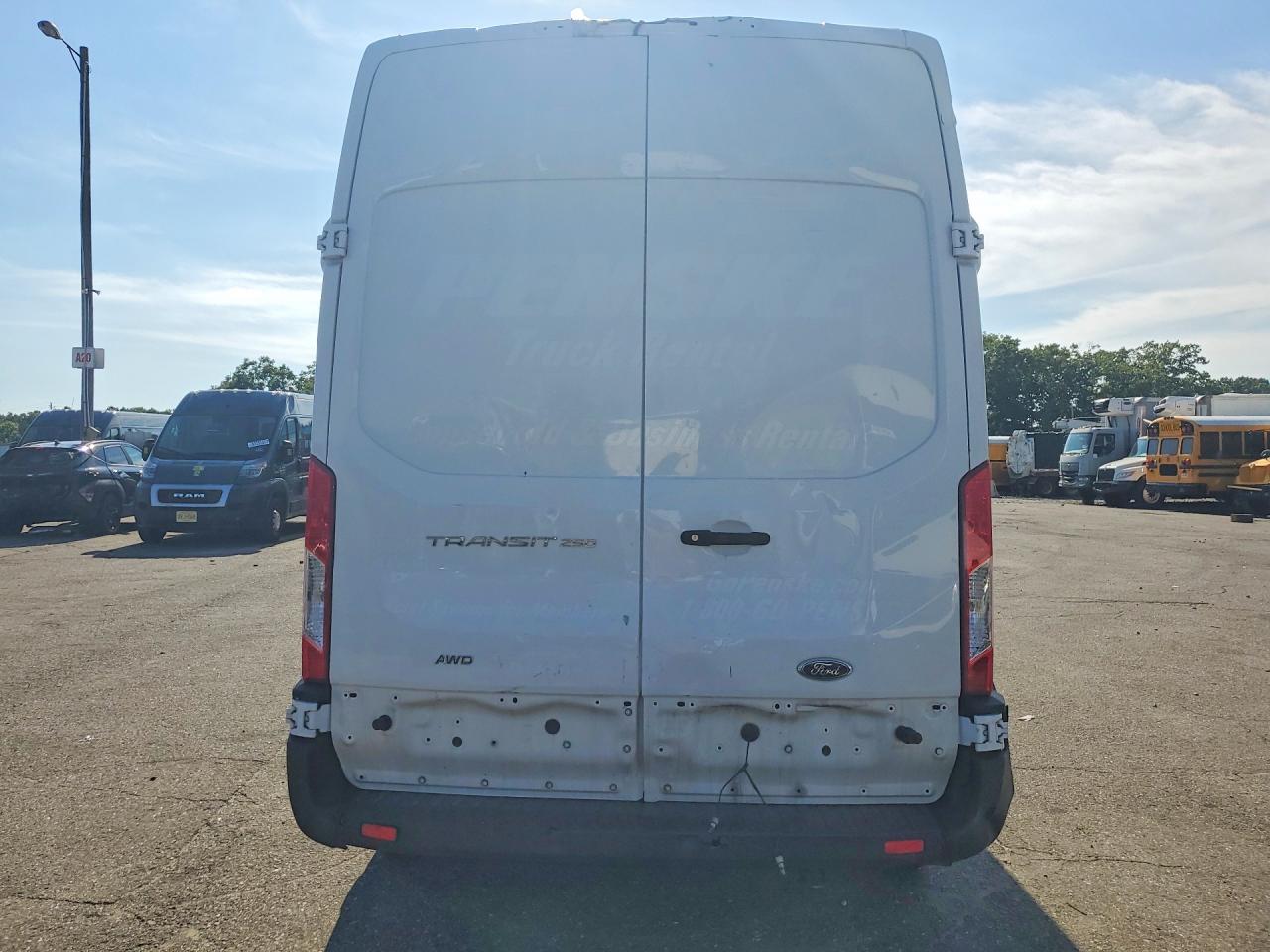1FTBR2X88PKA25541 · 2023 FORD TRANSIT · 6/13