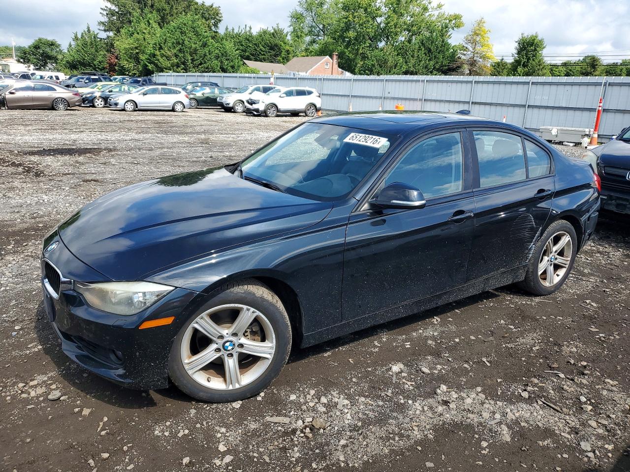WBA3B3C57DF145911 · 2013 BMW 328