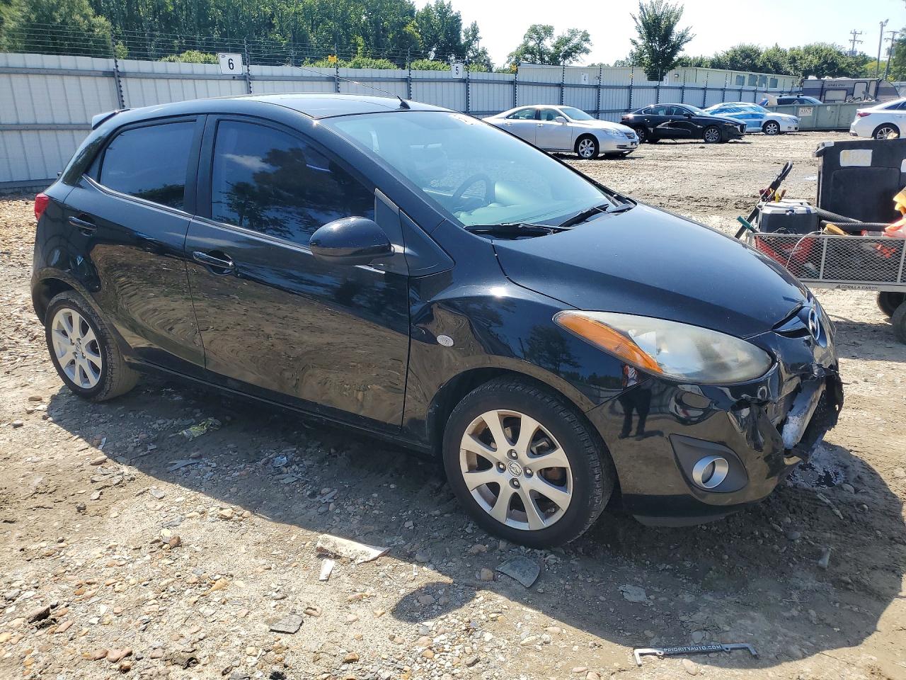JM1DE1HY1B0126972 · 2011 MAZDA MAZDA2 · 4/12