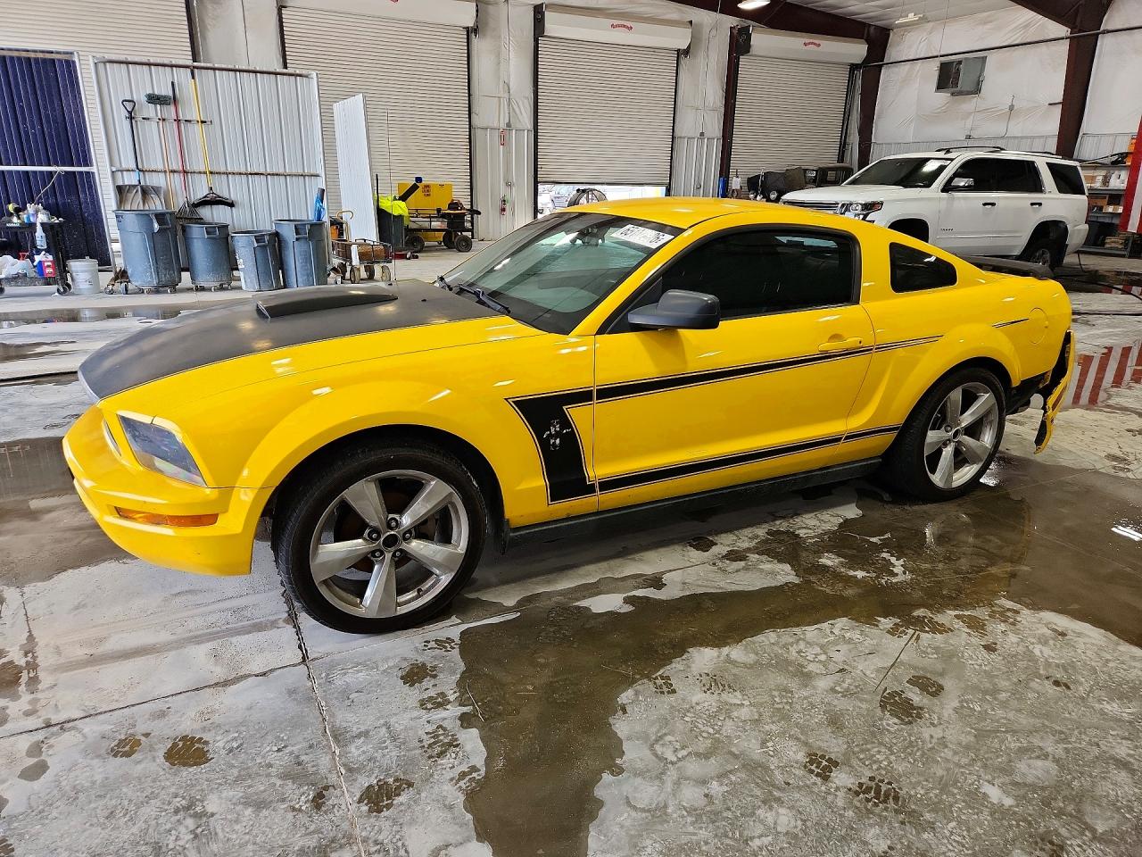1ZVFT80NX65174565 · 2006 FORD MUSTANG